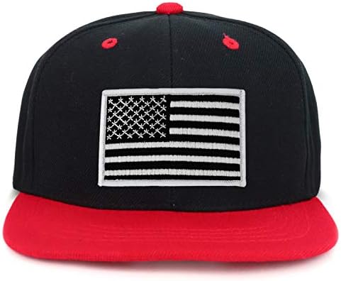 Armycrew Ifjúsági Kölyök Fekete-Fehér Amerikai Zászló, Javítás, Lapos Bill Snapback 2-Tone Baseball Sapka