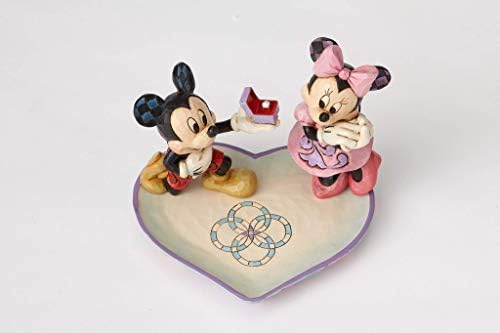 Enesco Disney Hagyományok által Jim Shore Mickey and Minnie Egér egy Varázslatos Pillanat Gyűrű Étel Figura, 5.125 Inch, Többszínű